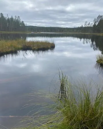 Lomanaamanka Naava-hirsimoekki Apartment *