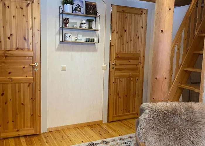 Lomanaamanka Naava-hirsimoekki